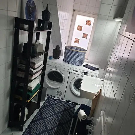 Apartment Gemutliche Altbauwohnung *
